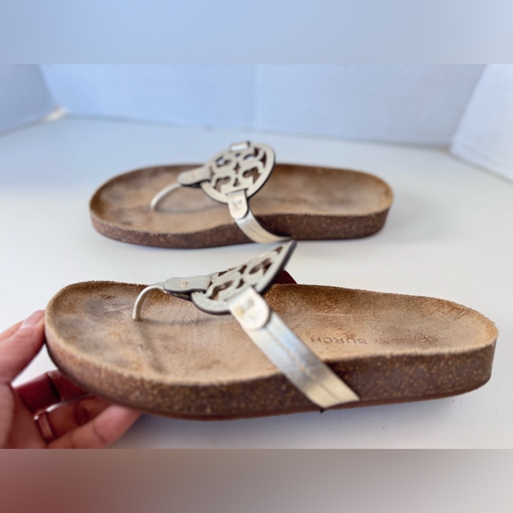 Tory Burch Miller Cloud Flip Flop Gold Sandals Shoes Size 8.5 - Picture 6 of 10